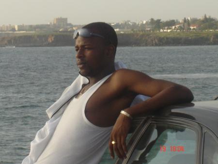 Ptite cadeau pour toi lol la star de dakar mdr